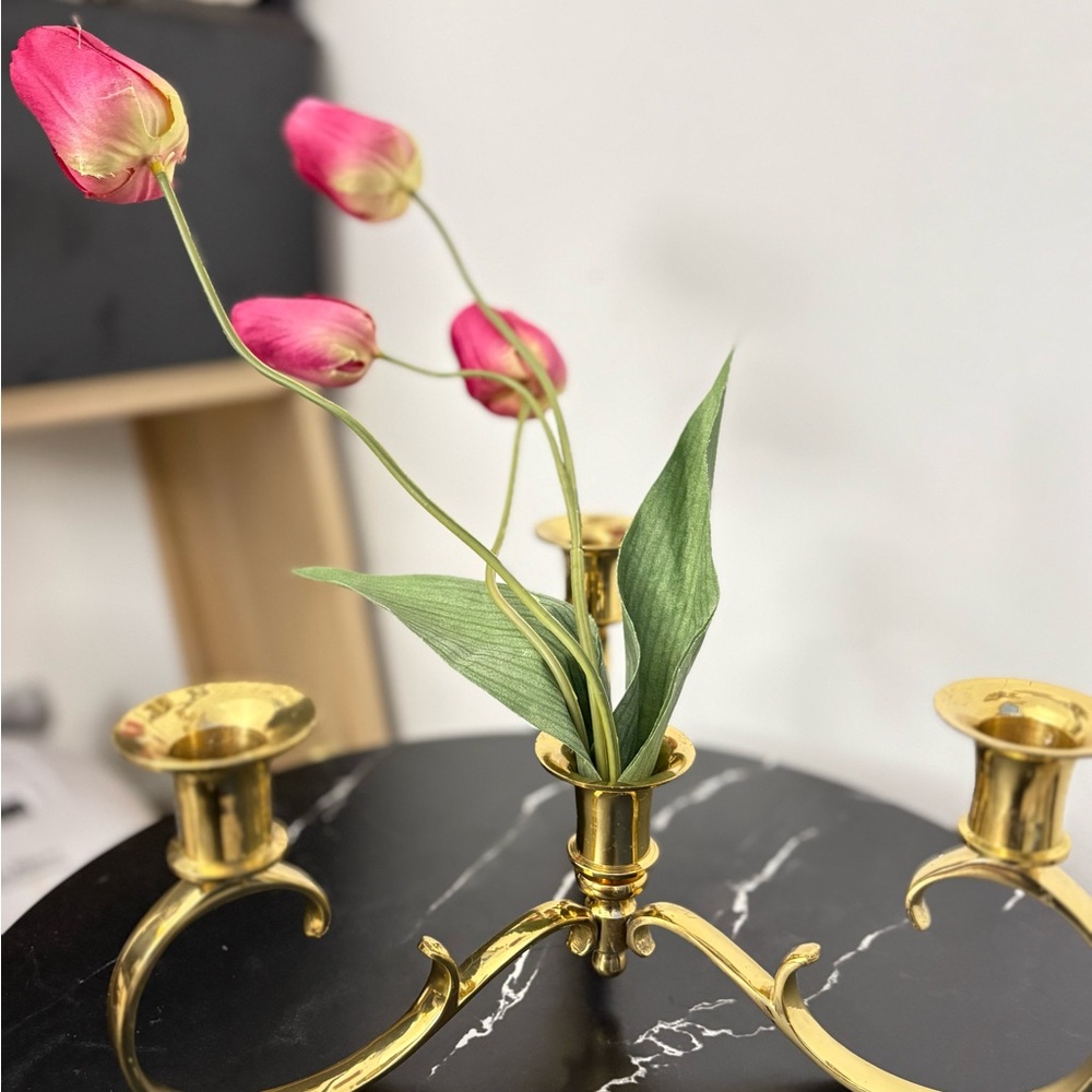 Elegant Gold Candelabra with Pink Tulip Accents